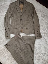 Теплий офісний костюм в ялиночку, на підкладці 