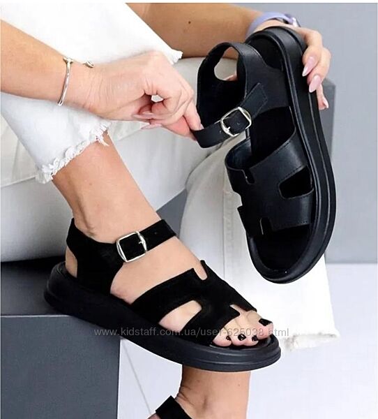 Босоніжки жіночі з натуральноі шкіри/замші бежеві. чорні