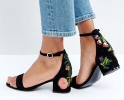 Босоніжки Steve Madden 39р.