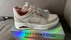 Skechers шкіряні стильні кросівки 35р Оригінал