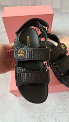 Босоніжки Miu Miu чорні