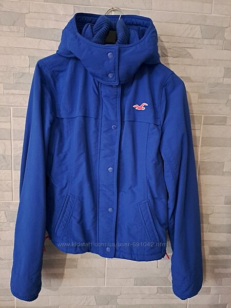Фірмова демисезонная куртка Hollister розмір М