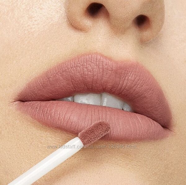 CША Матова рідка помада Colourpop Ultra Matte Lip колір Fifth Avenue