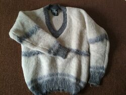 Новый свитер легендарной фирмы оswal р.36 овечья шерсть