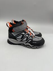 Утеплені черевики Geox Montrack 37