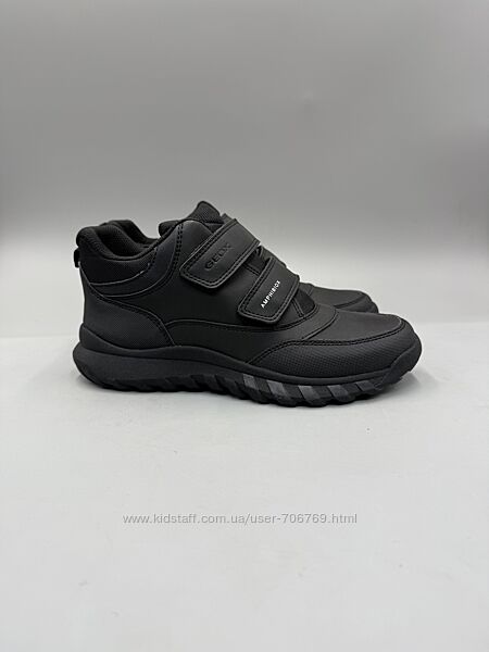 Утеплені черевики Geox Simbyos 37