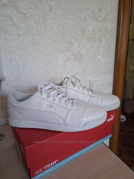 Кросівки жіночі фірми PUMA