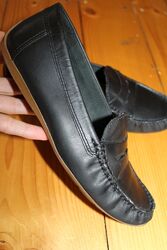 38 разм. Мокасины Clarks. Кожа