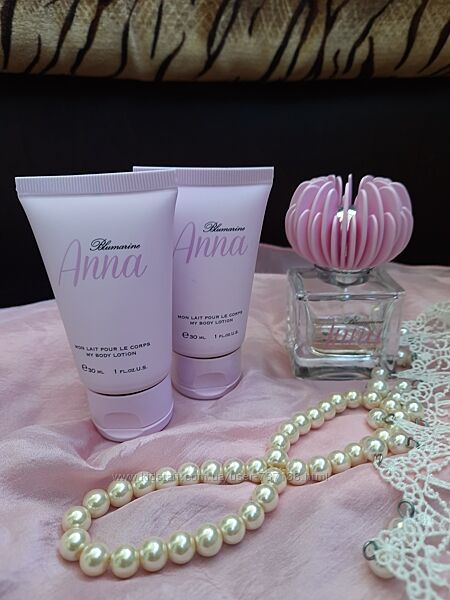 Anna Blumarine парфумований лосьон для тіла