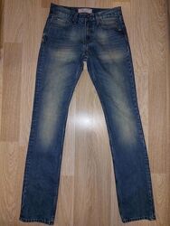 Джинси Motor Jeans р. W28 L34 Cropp