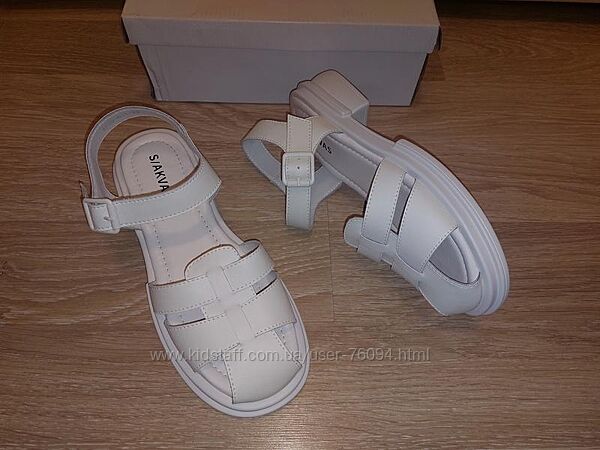 Босоніжки akvas р.38-39 сандалі шкіряні