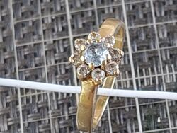 Золотое кольцо 750 пробы 