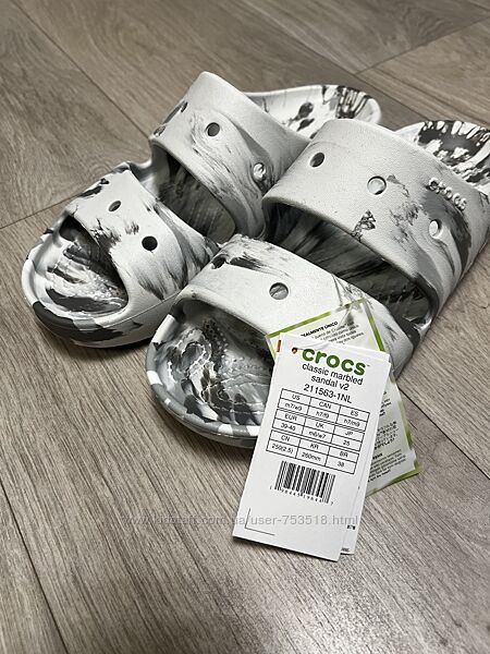 Шльопанці Мраморні Слайди Classic Crocs Marbled Sandal, розмір M7/w9