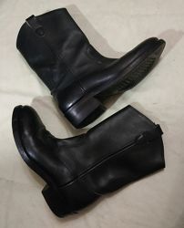 Демисезонные кожаные мужские черные полусапожки -41 размер, 26 см
