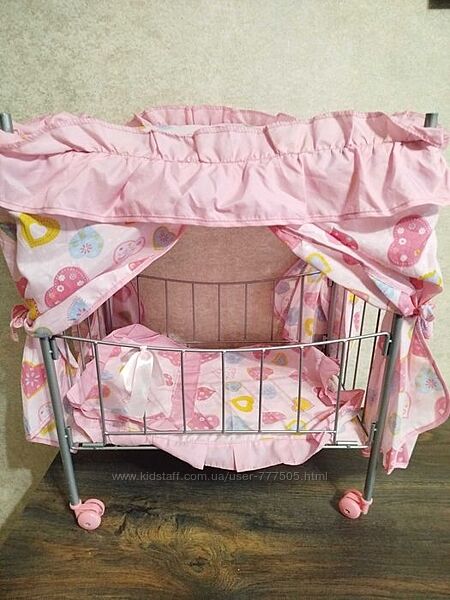 Ліжко для ляльки