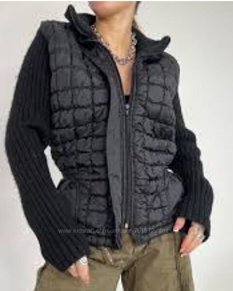 Чёрная стёганая короткая куртка ветрока