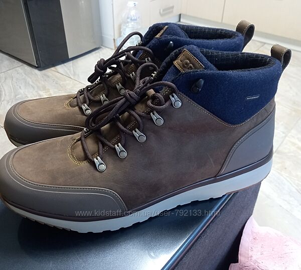 Чоловічі черевики UGG