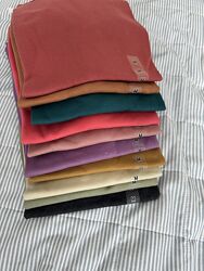 Футболки uniqlo U 