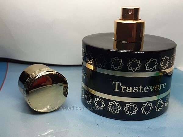 Pantheon Roma Trastevere розпив