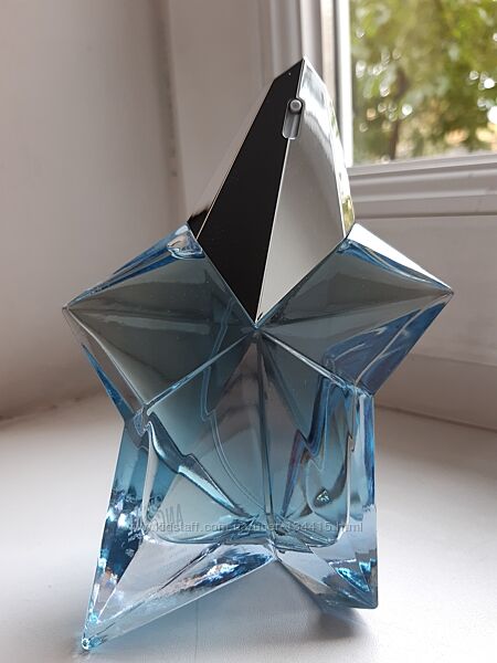 Angel Mugler розпив