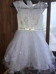 Платье праздничное