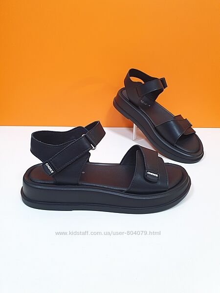 Шкіряні босоніжки Hengji 39р G08-1