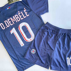 Футбольна форма.