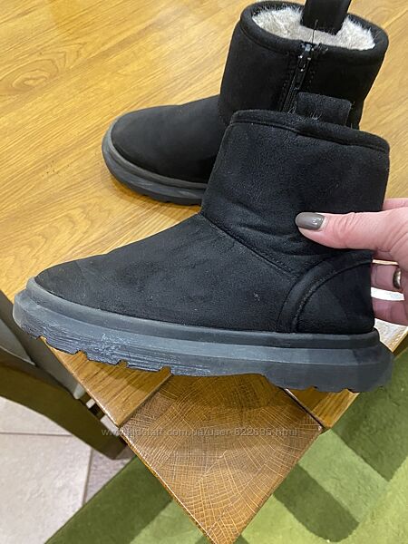 Ботінки, уги Zara, 32 р
