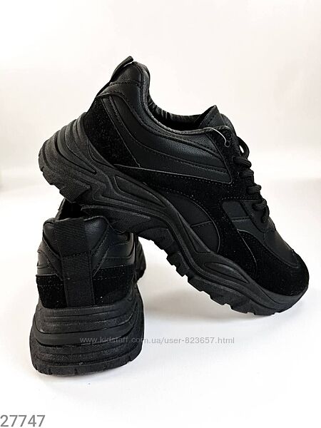 Чорні кросівки з натуральної шкіри/замши