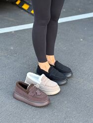 Зимові замшеві лофери