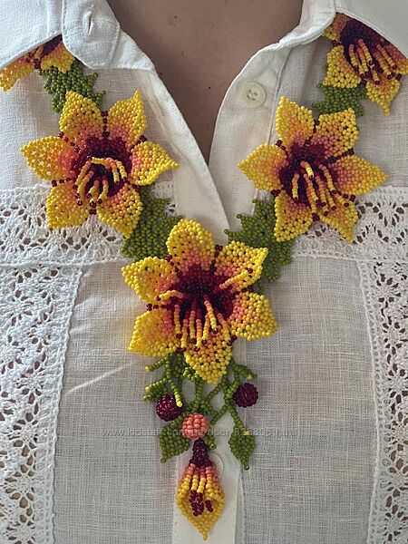 Гердан, квітковий гердан, уічольські квіти, ручна робота