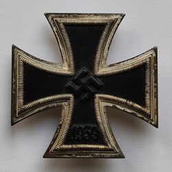 Железный крест 1 класса 1939 год с клеймами L59 и O на реверсе