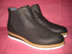 Кожаные демисезонные ботинки Tamaris оригинал - 39 размер