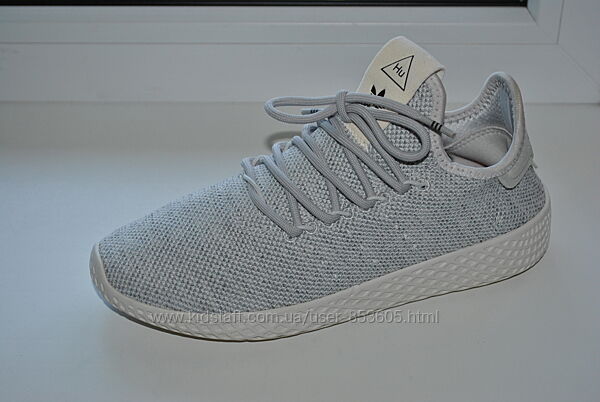 Кросівки Adidas р. 36 устілка 24 см