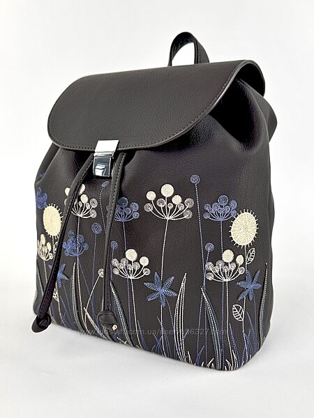 Невеликі стильні рюкзаки Alba Soboni