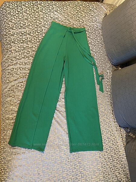 Штани нові zara розмір s