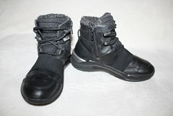 Термо ботинки сапоги фирмы Ecco 29 размера по стельке 18,5 см. 