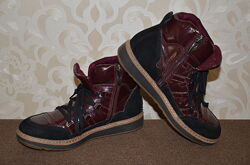 Демисезонные ботинки Tamaris 36 размер 23,5см