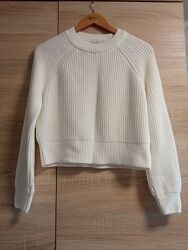 Продам свитер на девочку 11-13 лет