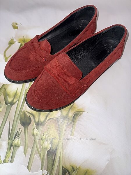 Красные лоферы туфли с натурального замша
