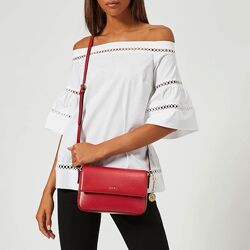 #1: Red/Gold - є