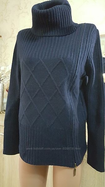 свитер женский. оригинального фасона от Olsen