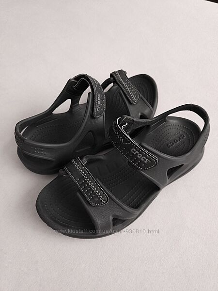 Сандалії Crocs M7 на 38 босоніжки босоножки сандалі сандалии крокси кроксы