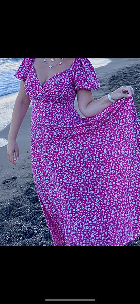 Гарна сукня