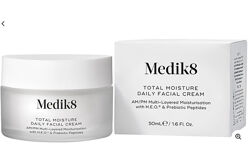 Medik8 Total Moisture Daily Facial Cream Щоденний зволожуючий крем, 50 мл