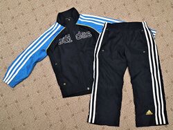 Спортивный костюм Adidas на 2-3 года