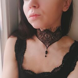 Чокер, мереживний чокер, готичний стиль, комірець на шию, прикраса на шию