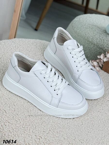 Жіночі базові кеди. Натуральна шкіра