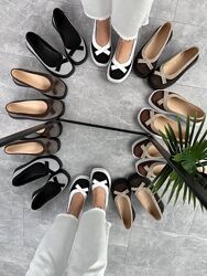 Легесенькі туфлі з декором -Banto-, натуральна шкіра. Палітра кольорів