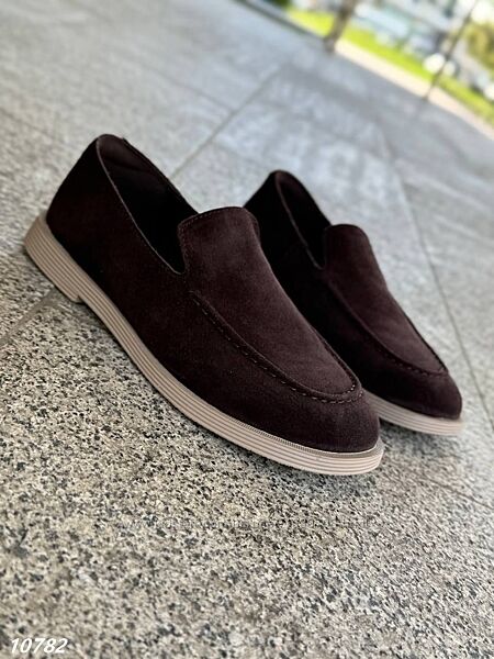 Зручні туфлі лофери. Натуральна замшева шкіра. Палітра кольорів